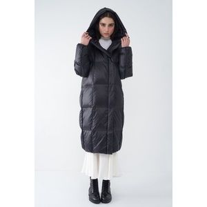 Sosken Studios Janis Down Coat